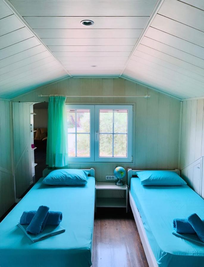 Nadia'S Beach House เปฟการี ภายนอก รูปภาพ